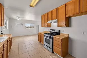 58810 29 Palms Hwy, Yucca Valley, CA 92284 - Photo 7