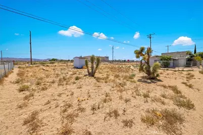 58810 29 Palms Highway, Yucca Valley, CA 92284 - Photo 25