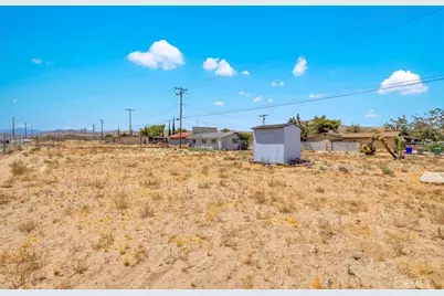 58810 29 Palms Highway, Yucca Valley, CA 92284 - Photo 23