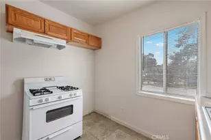 9438 Navajo, Morongo Valley, CA 92256 - Photo 13