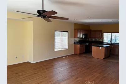 64313 Pyrenees, Desert Hot Springs, CA 92240 - Photo 5