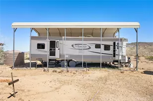 1111 Saratoga, Pioneertown, CA 92268 - Photo 11