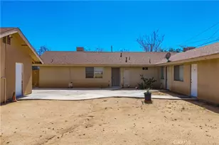 7428 Cherokee, Yucca Valley, CA 92284 - Photo 19
