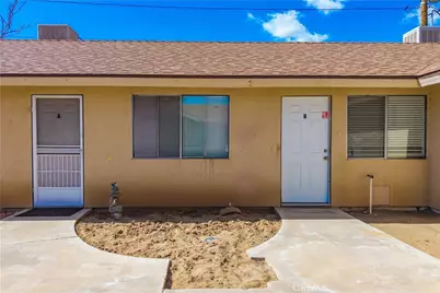 7428 Cherokee, Yucca Valley, CA 92284 - Photo 17