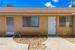 7428 Cherokee, Yucca Valley, CA 92284 - Photo 17