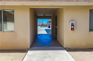 7428 Cherokee, Yucca Valley, CA 92284 - Photo 21