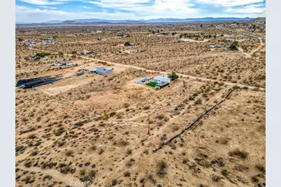 55500 Massachusets, Landers, CA 92285 - Photo 47
