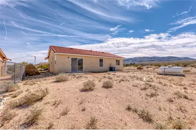 7086 Sheridan, 29 Palms MCB, CA 92277 - Photo 25