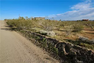 111 Perris, Landers, CA 92285 - Photo 1