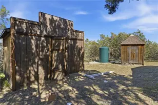 12515 Nearwood Rd, Juniper Hills, CA 93553 - Photo 17