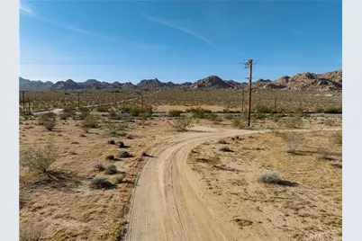 63862 Twentynine Palms Highway, Joshua Tree, CA 92252 - Photo 13