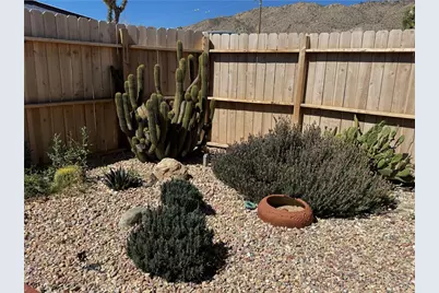 56254 29 Palms Highway #17, Yucca Valley, CA 92284 - Photo 15