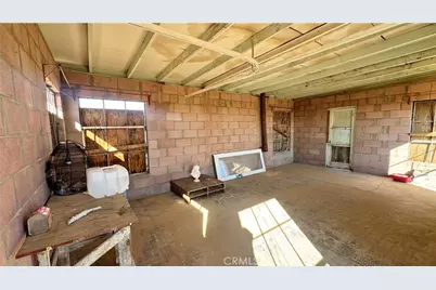56172 Cone Boulevard, Landers, CA 92285 - Photo 13