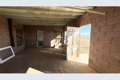 56172 Cone Boulevard, Landers, CA 92285 - Photo 9