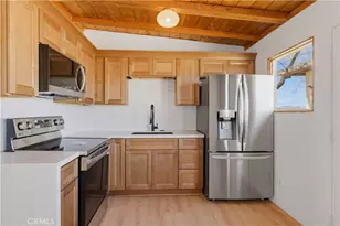 60812 Adele Rd, Landers, CA 92285 - Photo 13