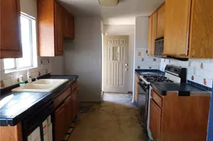 71762 El Paseo, 29 Palms MCB, CA 92277 - Photo 5