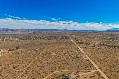 3161 Warren Vista Avenue, Yucca Valley, CA 92284 - Photo 25