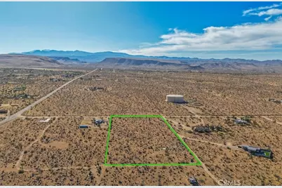 3161 Warren Vista Avenue, Yucca Valley, CA 92284 - Photo 37