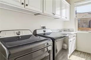 8668 Monument Vw Dr, Yucca Valley, CA 92284 - Photo 35