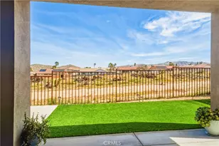8668 Monument Vw Dr, Yucca Valley, CA 92284 - Photo 13