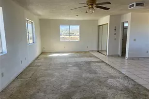 9772 Alamo, Lucerne Valley, CA 92356 - Photo 9