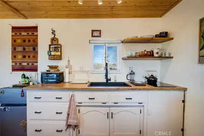 2128 N Sage Avenue, Landers, CA 92285 - Photo 23