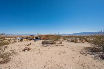 67722 Pole Line Road, 29 Palms MCB, CA 92277 - Photo 17