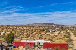 1022 Chuckawalla Rd, Landers, CA 92285 - Photo 35