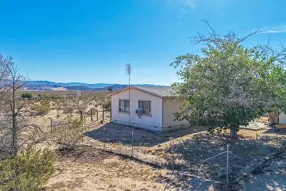 1760 Valleyview, 29 Palms MCB, CA 92277 - Photo 9