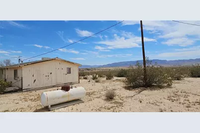 1760 Valleyview, 29 Palms MCB, CA 92277 - Photo 35