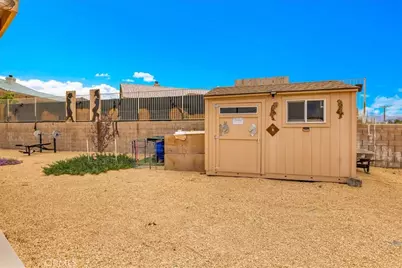 8514 Barberry Avenue, Yucca Valley, CA 92284 - Photo 35
