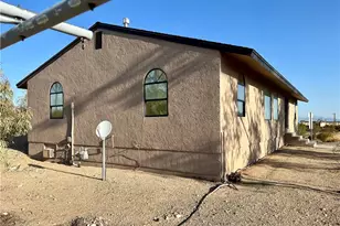 99 Zoe Ln, Needles, CA 92363 - Photo 7