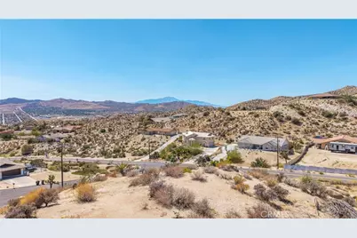 57006 Pinto Court, Yucca Valley, CA 92284 - Photo 15