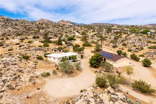 56833 Oakwood, Yucca Valley, CA 92284 - Photo 47