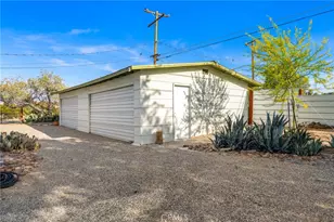 6766 Mesquite Dr, 29 Palms MCB, CA 92277 - Photo 41