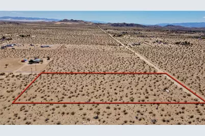 888 Lucky Lane, Landers, CA 92285 - Photo 7