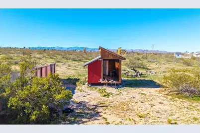 670 Ducor Avenue, Landers, CA 92285 - Photo 73