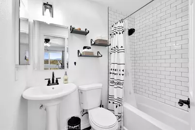 670 Ducor Avenue, Landers, CA 92285 - Photo 13