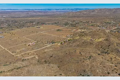 58205 Santa Barbara Drive, Yucca Valley, CA 92284 - Photo 43