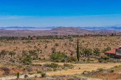 58205 Santa Barbara Drive, Yucca Valley, CA 92284 - Photo 29
