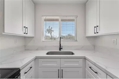 7433 Sage, Yucca Valley, CA 92284 - Photo 11