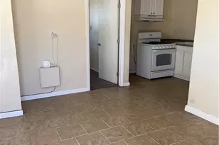 323 E, Needles, CA 92363 - Photo 17