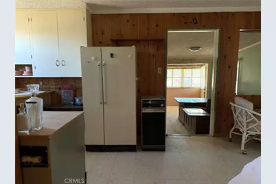 7844 Hopi Trail, Yucca Valley, CA 92284 - Photo 17