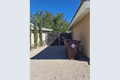 6873 Warren Vista, Yucca Valley, CA 92284 - Photo 17