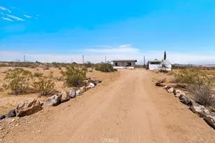 60650 Winters, Landers, CA 92285 - Photo 21
