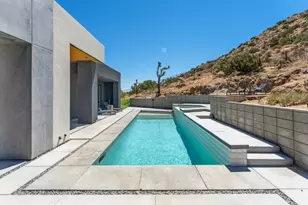 8175 Fox Trail, Yucca Valley, CA 92284 - Photo 13