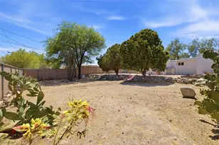 10931 Mescalero, Morongo Valley, CA 92256 - Photo 21