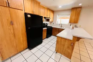 57806 Desert Gold Dr, Yucca Valley, CA 92284 - Photo 15