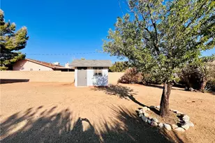 57806 Desert Gold Dr, Yucca Valley, CA 92284 - Photo 43