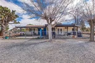 7432 Dumosa, Yucca Valley, CA 92284 - Photo 27
